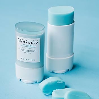 SKIN1004 - Madagascar Centella Hyalu-Cica Silky-Fit Sun Stick